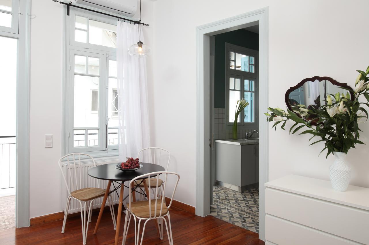 Live In Athens, Thiseio Historic House Екстериор снимка
