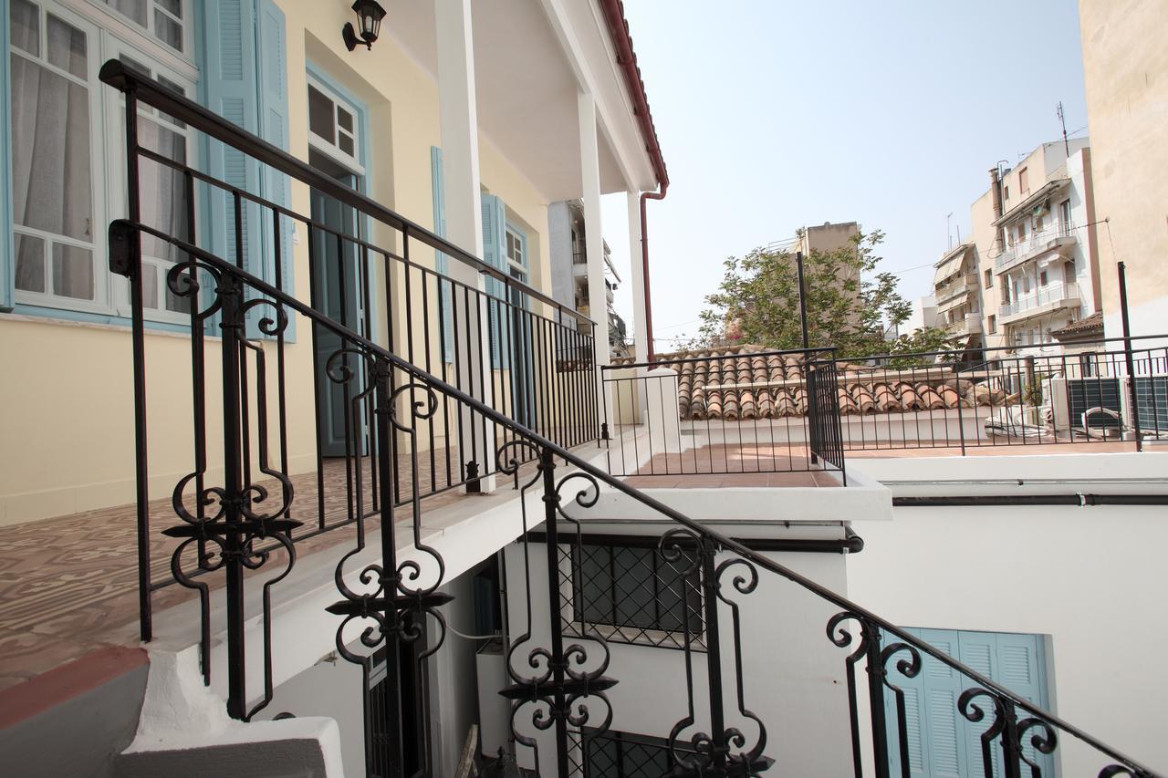 Live In Athens, Thiseio Historic House Екстериор снимка