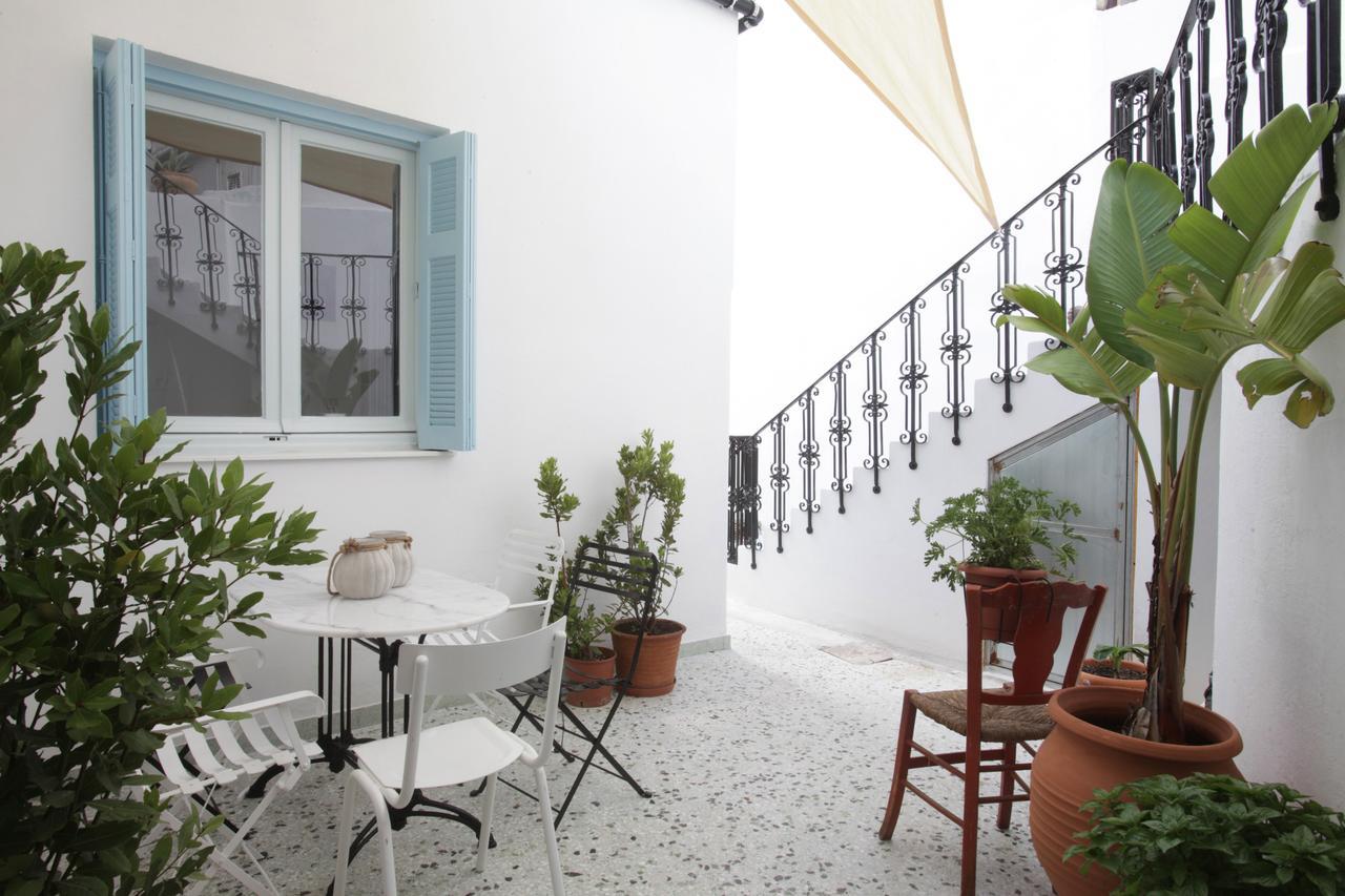 Live In Athens, Thiseio Historic House Екстериор снимка