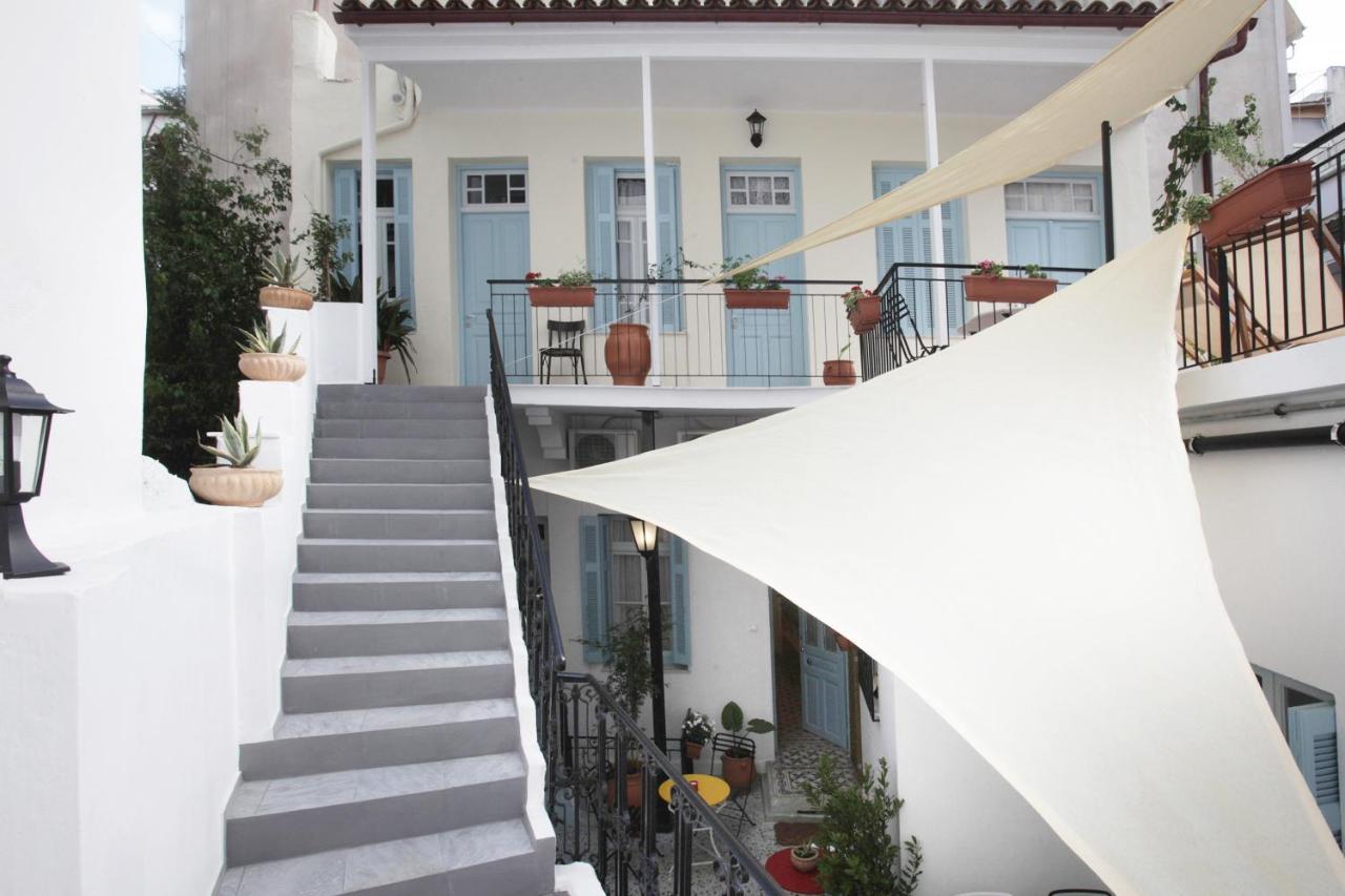 Live In Athens, Thiseio Historic House Екстериор снимка