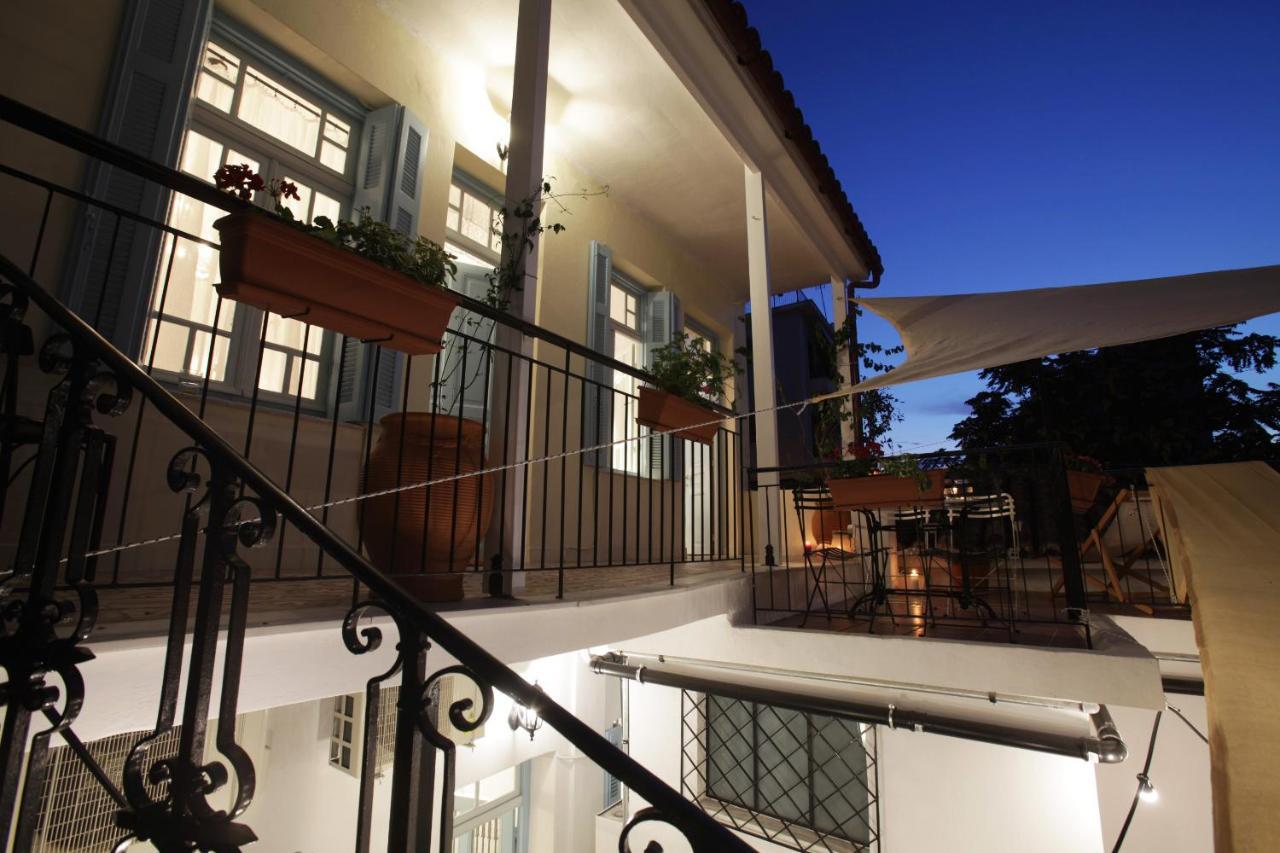 Live In Athens, Thiseio Historic House Екстериор снимка